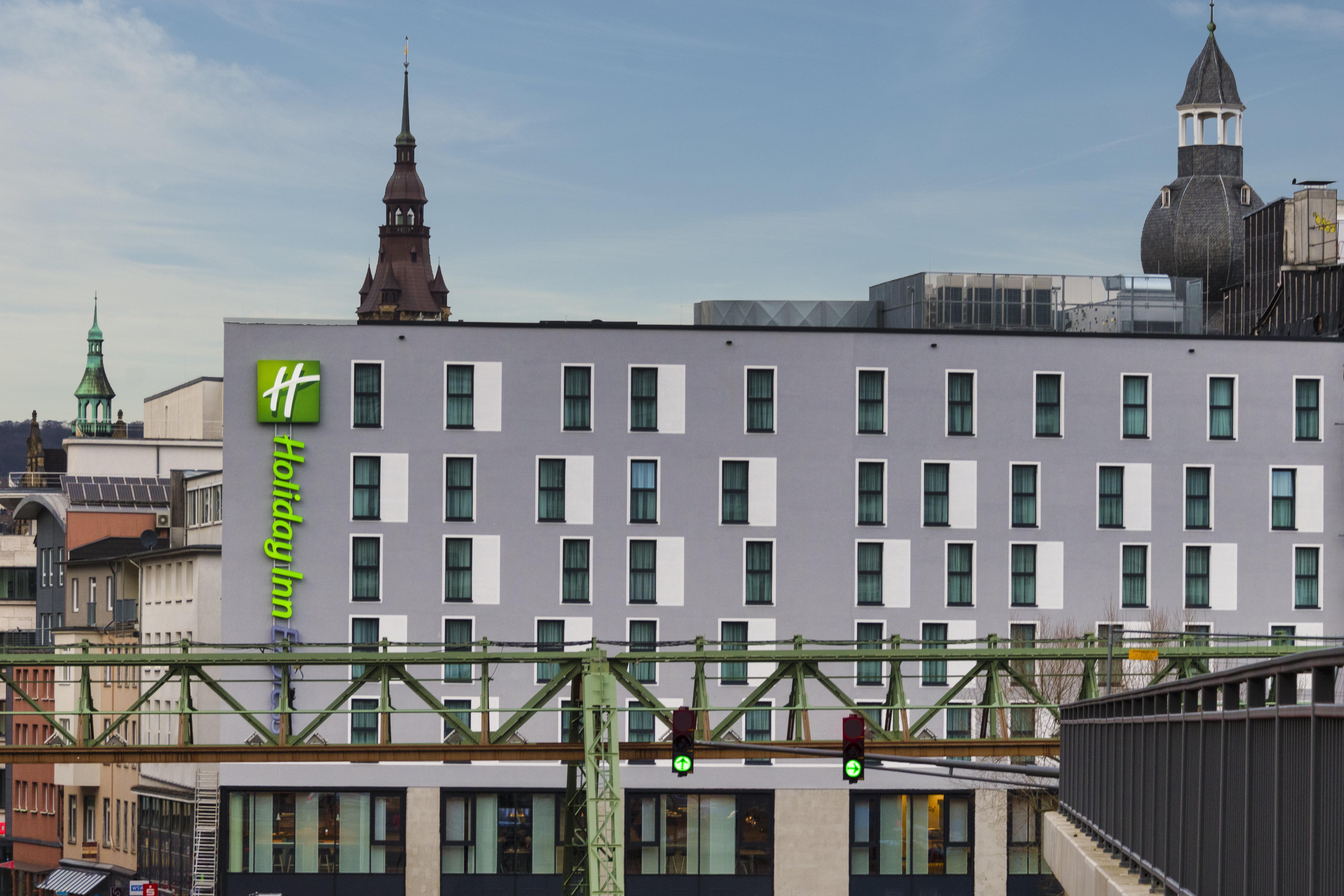 Holiday Inn Express - Wuppertal - Hauptbahnhof, An Ihg Hotel Экстерьер фото
